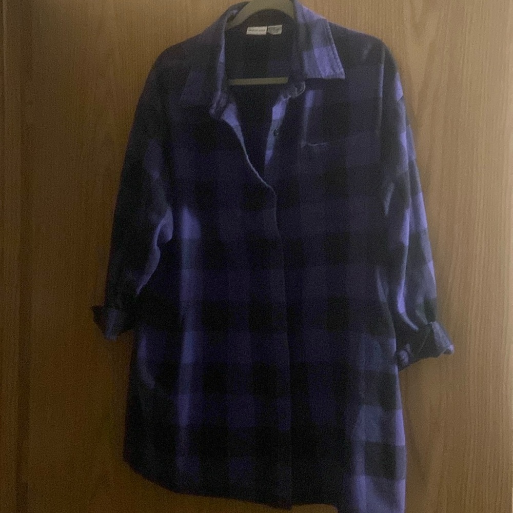 Cotton woman’s plaid shirt. Newport News 2 X